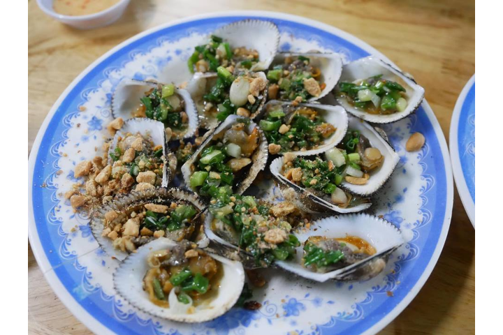  Oyster Scallop with Onion