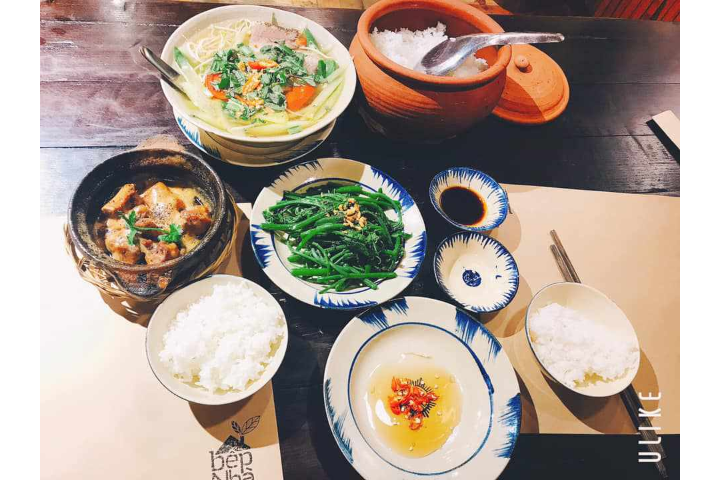  Menu 5 (Braised Ribs, Soup Chua, Stir-fried Vegetables)