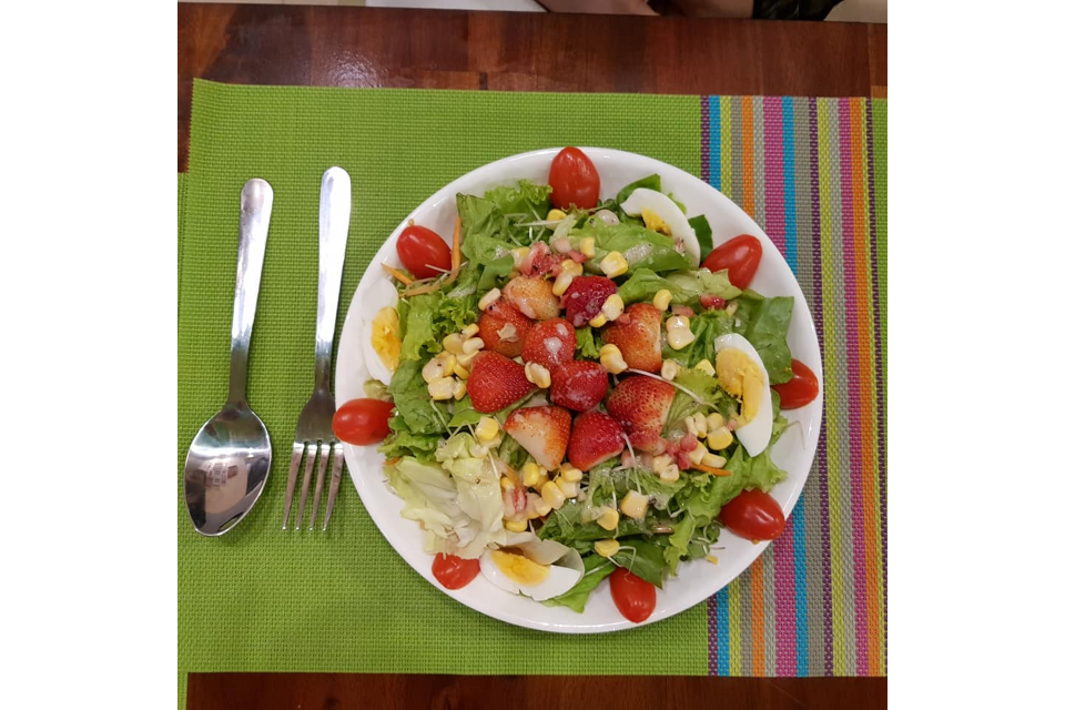  Strawberry Salad