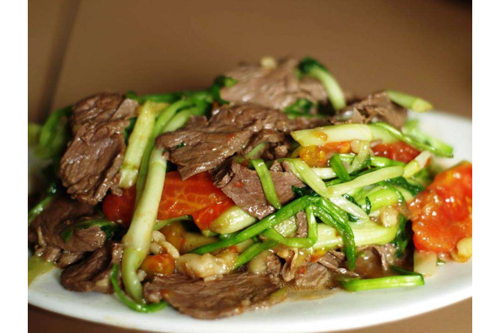  Stir-fried Beef Can Hanh