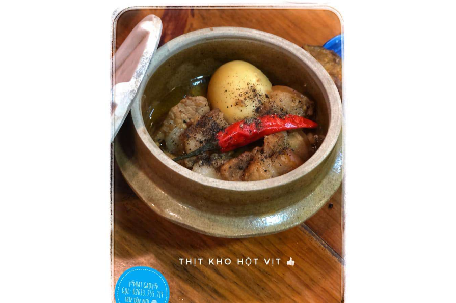 Thịt Kho Hột Vịt