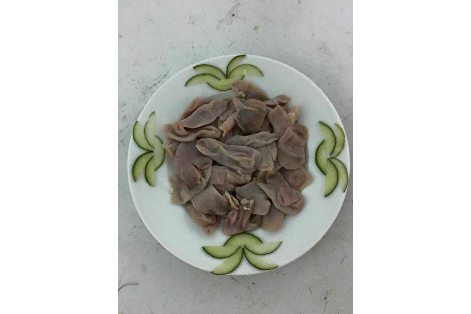  Steamed Pig Breasts