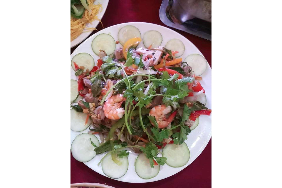  Seafood salad