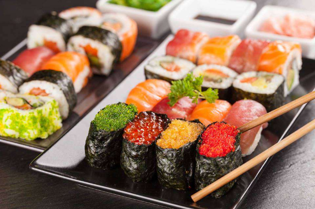 Sushi Các Loại Trứng Cá