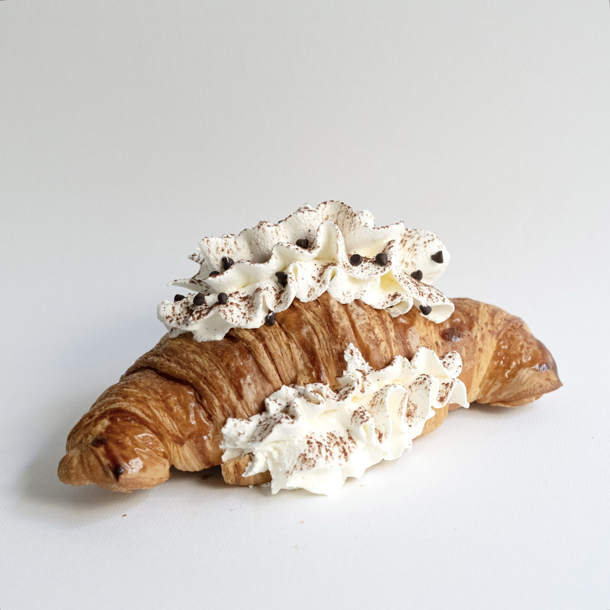 Croissant kem bơ