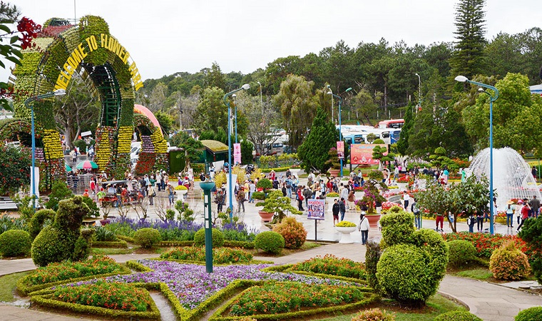 Dalat Welcome Activities 125 Years of Formation and Development