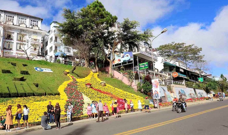 Dalat Flower Festival 2019: Every day a different flower theme