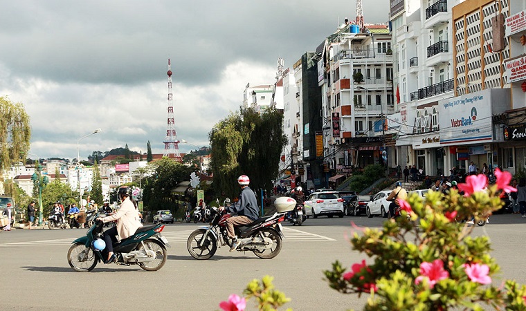 Smart travel application for Dalat