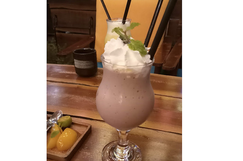 Smoothies việt quất